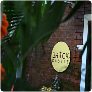 Brick Castle, a green and peaceful stay near the sea